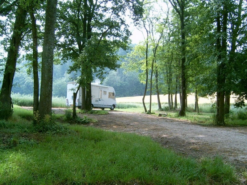 Aire de stationnement pour camping-cars - Huisseau-sur-Cosson